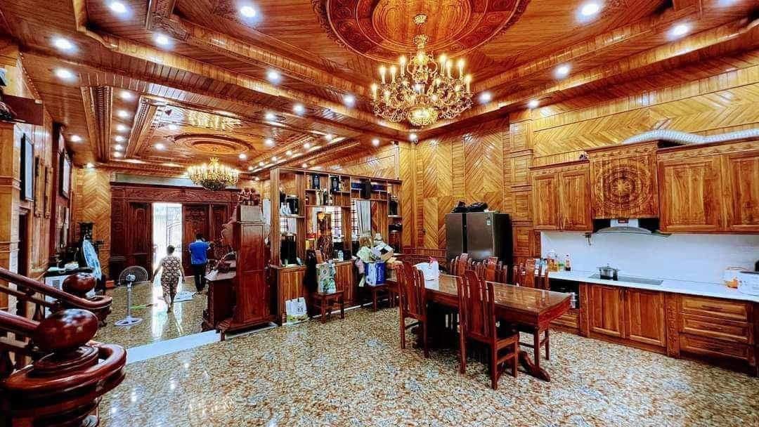 Biệt thự khu Dân cư An Thạnh, Thuận An, 200m² giá 8.5 tỷ - An ninh tuyệt đối!