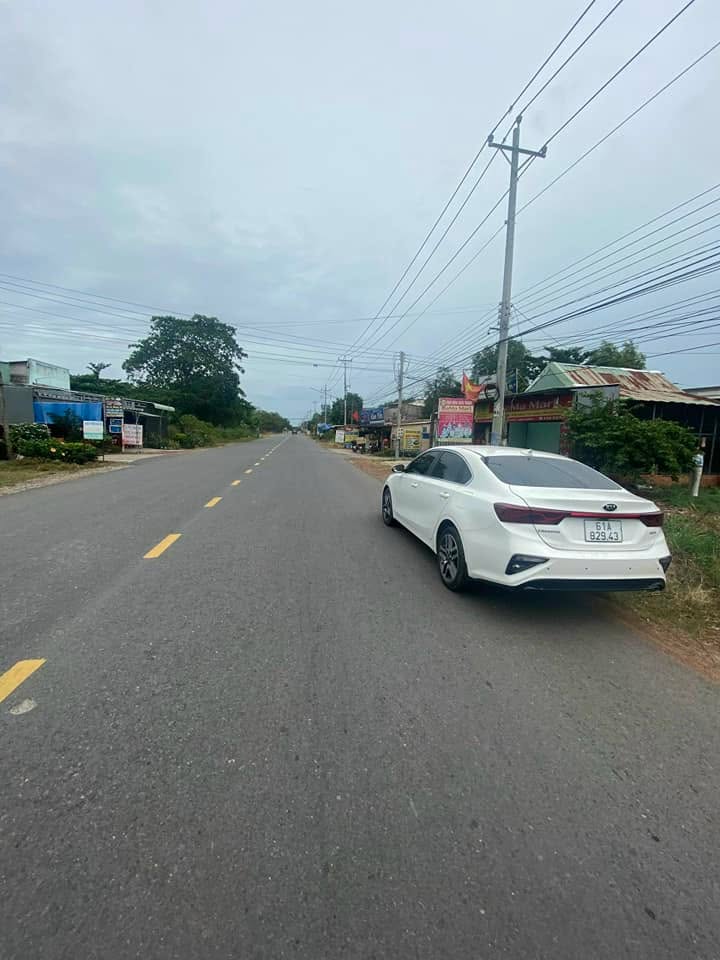 FrontHouse đường ĐT 746, Tân Định, 234m² giá 2 tỷ - Kinh doanh ngay!