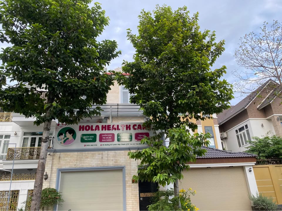 Nhà phố Hiệp Thành, Thủ Dầu Một 140m² giá 8 tỷ - Sổ đỏ chính chủ, đầy đủ nội thất!