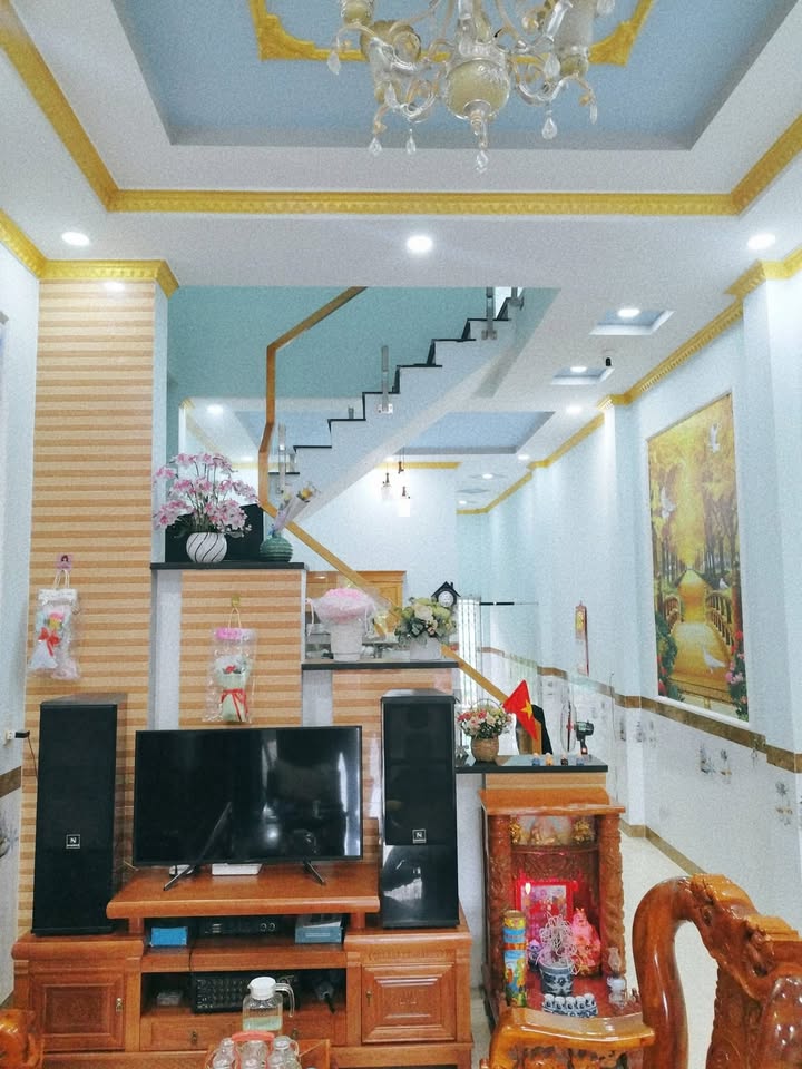 Bán nhà khu tái định cư Tân Hạnh Dĩ An 82m² giá 3.399 tỷ - Sổ hồng riêng, thổ cư 100%