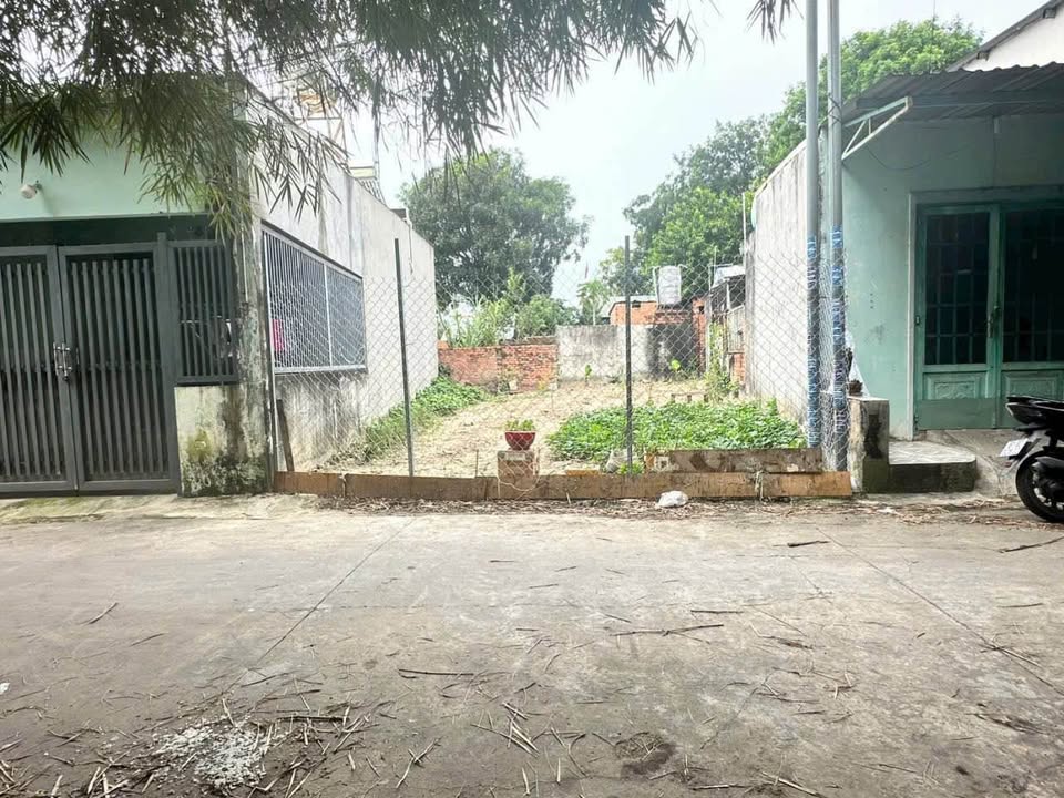 Đất thổ cư Hiệp An, Thủ Dầu Một 82m² giá 1.82 tỷ - Vị trí đắc địa gần chợ và trường học!