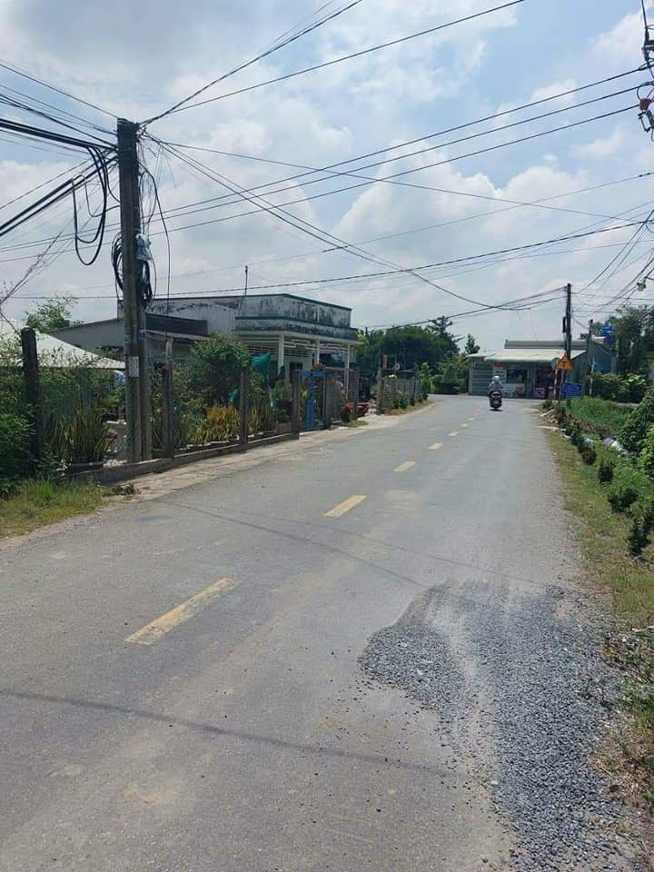 Đất thổ cư mặt tiền đường Nguyễn Văn Bộ, Tân An 135m² - Giá chỉ 1.3 tỷ thương lượng!