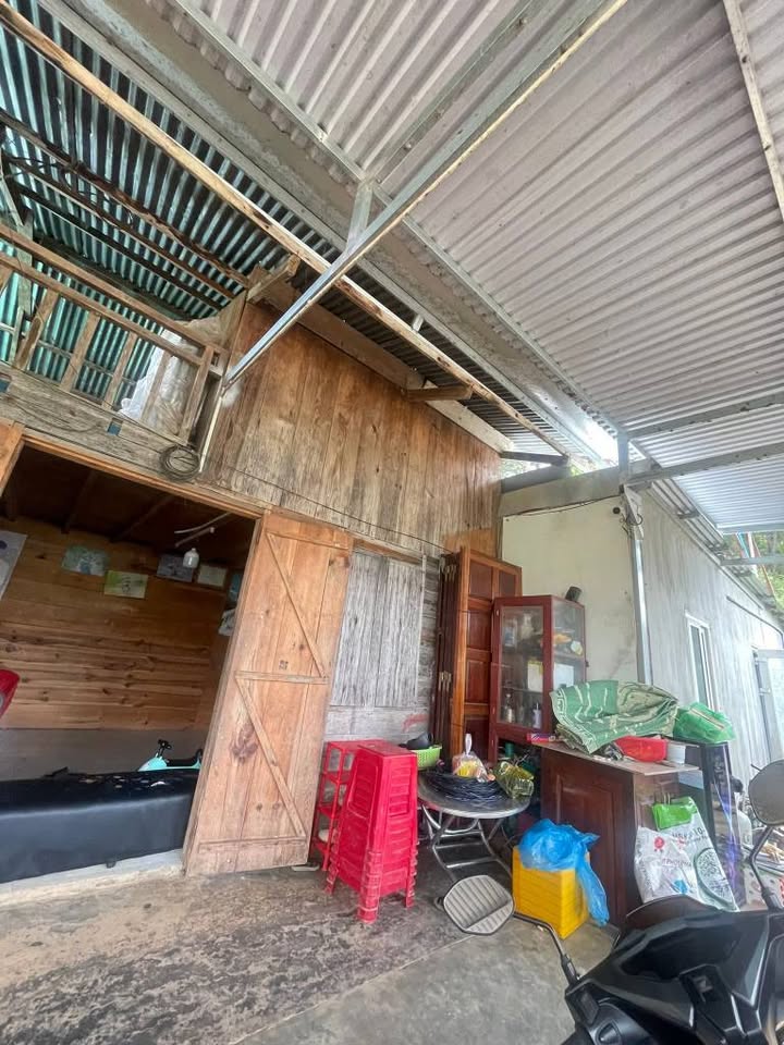 Đất Đà Lạt 600m² giá 1.6 tỷ - Sổ đỏ chính chủ, thuận tiện xây dựng!