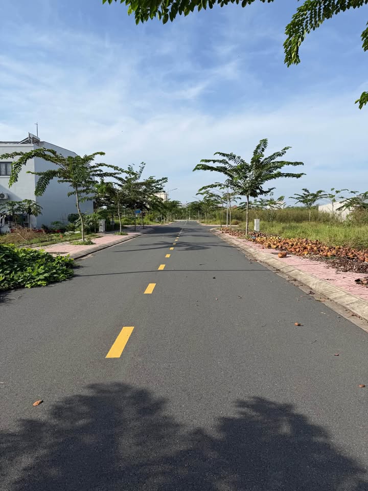 Đất nền đường số 5 khu dân cư P4 - Hoà An, 90m² giá 1.85 tỷ - Đầy đủ tiện ích sống!