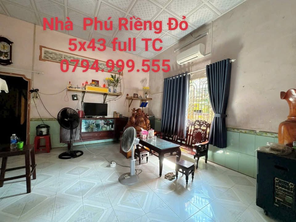 Nhà mặt tiền 2 mặt Phú Riềng Đỏ 215m² giá 4 tỷ - Kinh doanh sầm uất!
