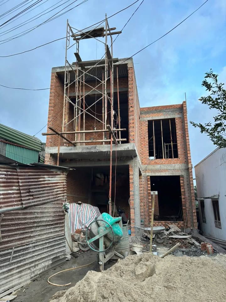 Nhà mới 100% Hẻm 8 Nguyễn Trường Tộ 187m² giá 5.85 tỷ - Hoàn thiện như khách sạn!