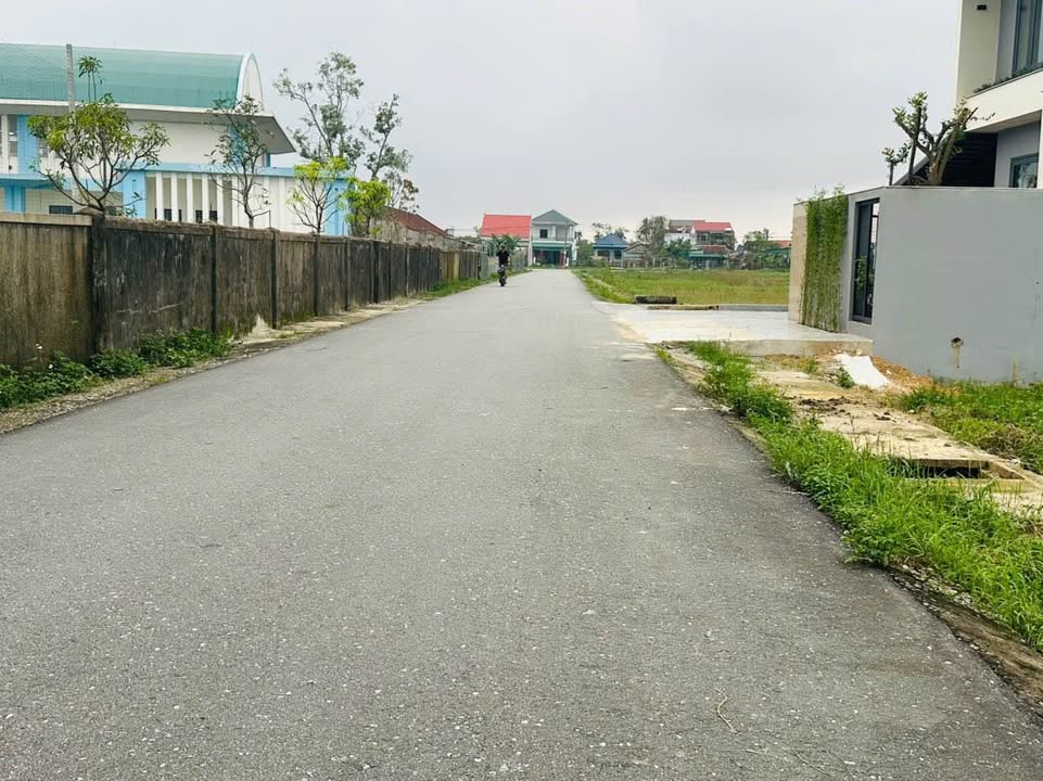 Đất thổ cư 2 mặt tiền xã Mai Phụ 186m² giá chỉ 2.5 tỷ - Cơ hội đầu tư hấp dẫn!