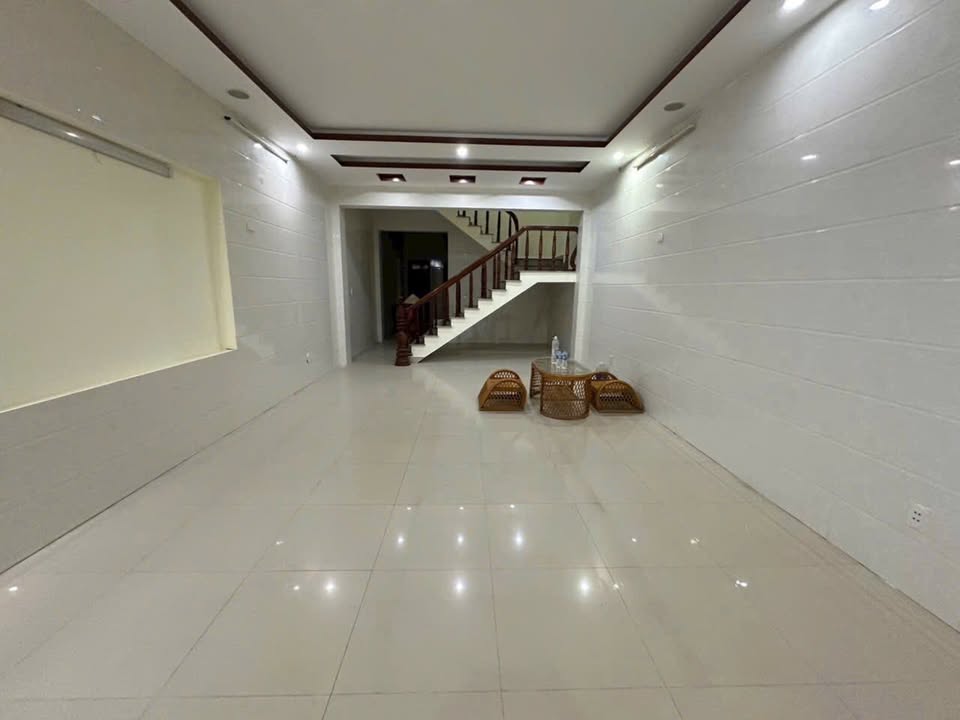 Nhà riêng Quán Nam, Lê Chân, Hải Phòng 96m² giá 7.5 tỷ - Thiết kế hiện đại, chính chủ!