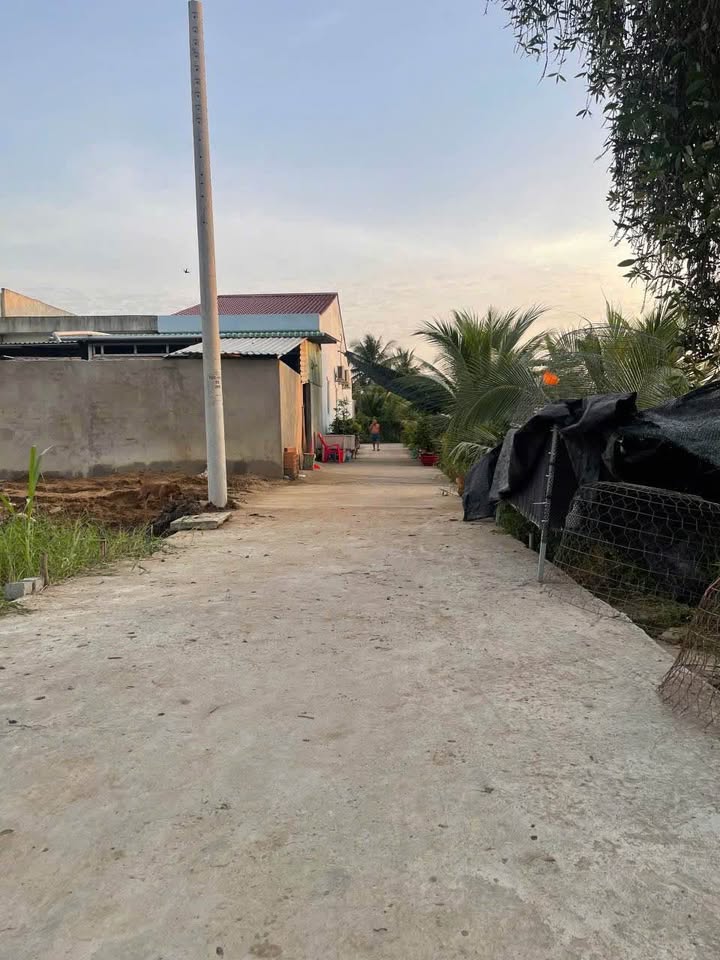 Đất thổ cư Hòa Phú, Châu Thành, Long An 150m² giá 599 triệu - Sổ hồng chính chủ, đường ô tô vào tận nơi!