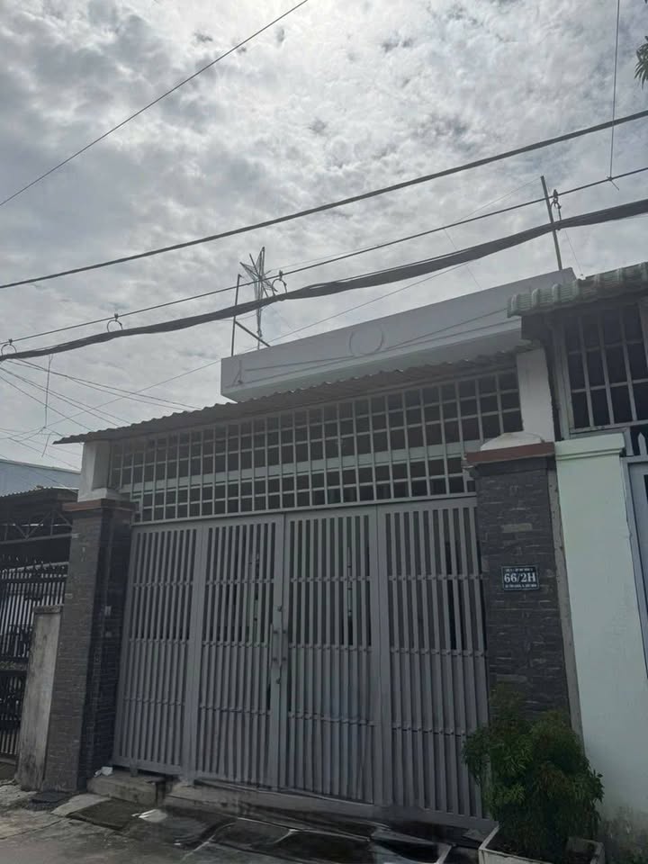 Nhà cấp 4 hẻm ôtô 6m Tân Xuân Trung Chánh 81m² giá 5.2 tỷ - Sổ hồng chính chủ!