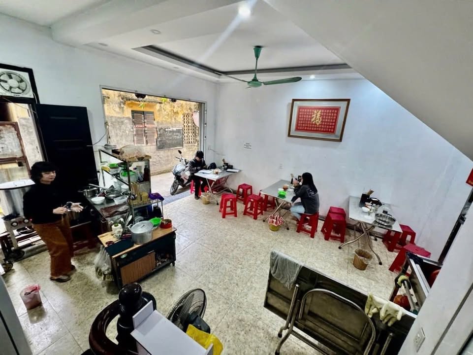 Nhà phố Hoàng Như Tiếp, Long Biên 40m² giá 8.2 tỷ - Đầu tư sinh lời ngay!