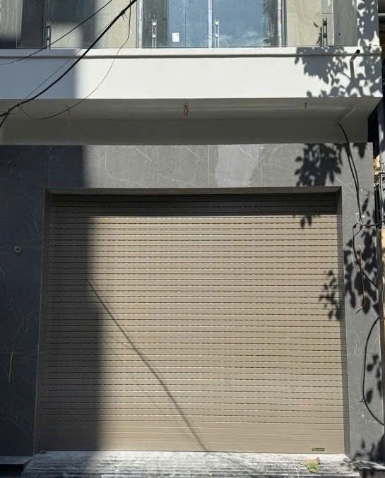 Nhà mới Ngọc Thụy 82m² giá 2 tỷ - Kinh doanh đỉnh cao, ô tô tránh nhau!