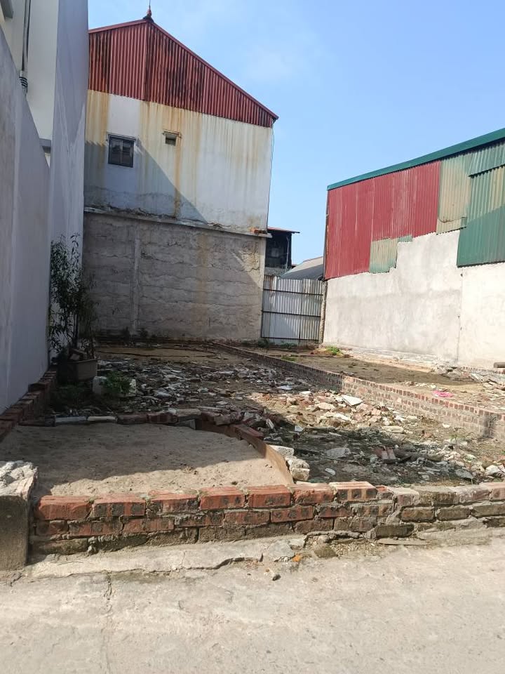 Đất nền Phù Khê, Từ Sơn 60m² giá 2 tỷ - Ngõ thông ô tô, kinh doanh sầm uất!