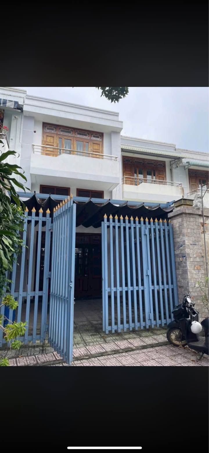 Nhà mặt tiền Nguyễn Đức Thuận Hiệp Thành 100m² giá 12 triệu - Vị trí đẹp, thuận tiện kinh doanh!