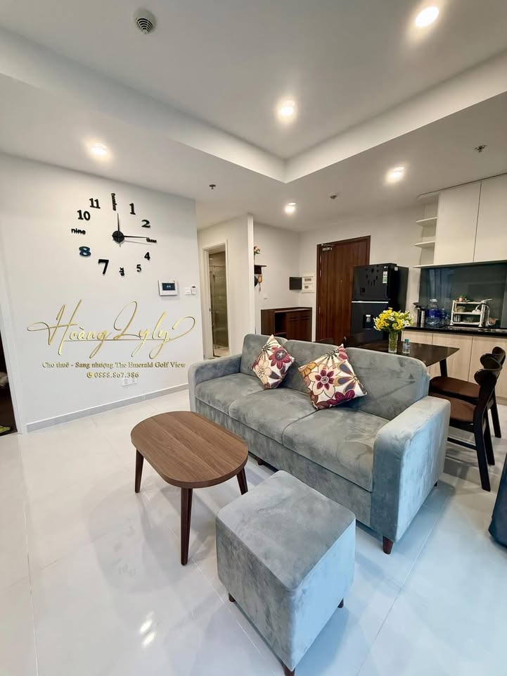 Căn hộ The Emerald Golf View 2PN giá 10 triệu - Full nội thất, xem ngay!