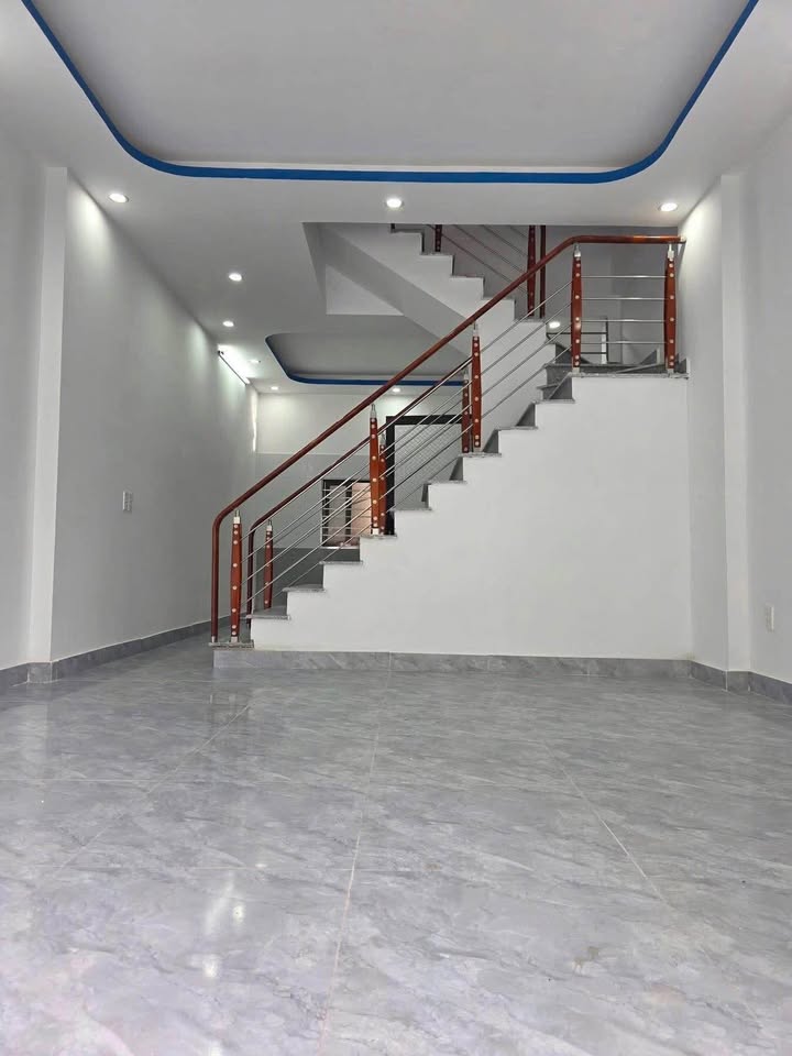 Nhà 3 Tầng Đa Phúc 40m² giá 1.6 tỷ - Cơ hội vàng cho gia đình trẻ!