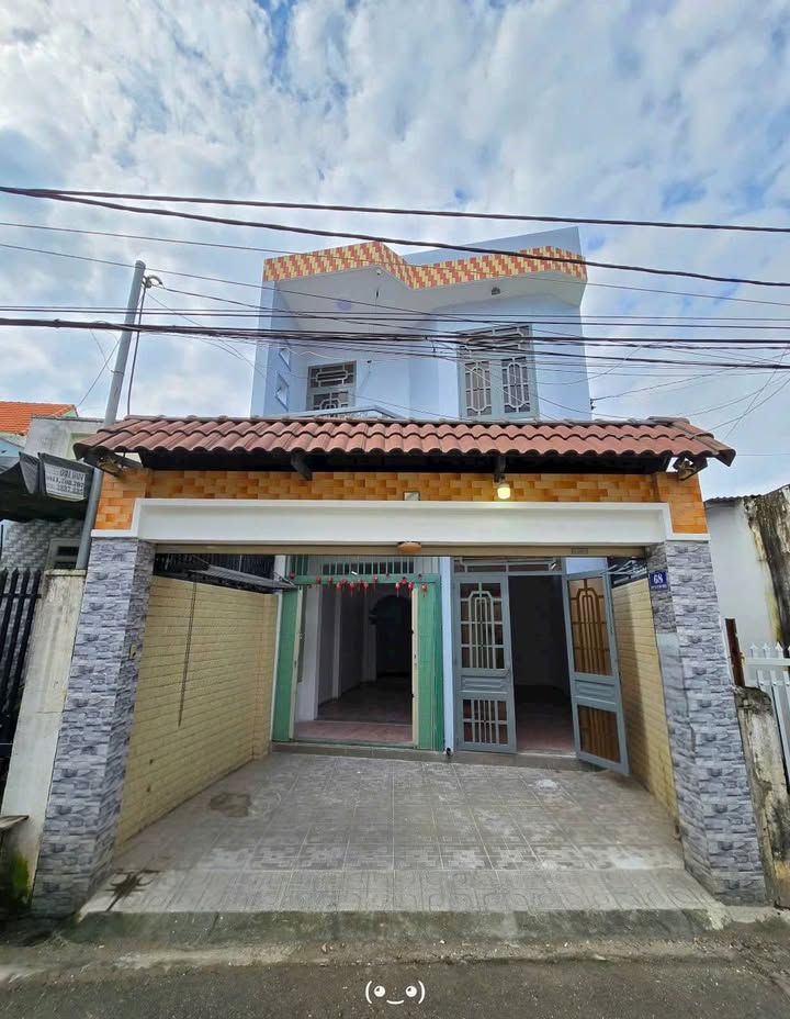 Nhà lầu Long Bình 84m² giá 2.98 tỷ - Gần chợ Thánh Tâm, sổ đỏ chính chủ!