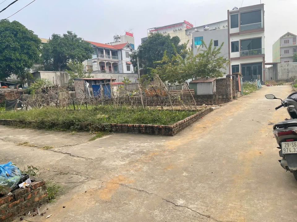 Đất nền lô góc Quang Tiến, Sóc Sơn 63.6m² – Ô tô vào tận cửa, giá chỉ 2 tỷ!