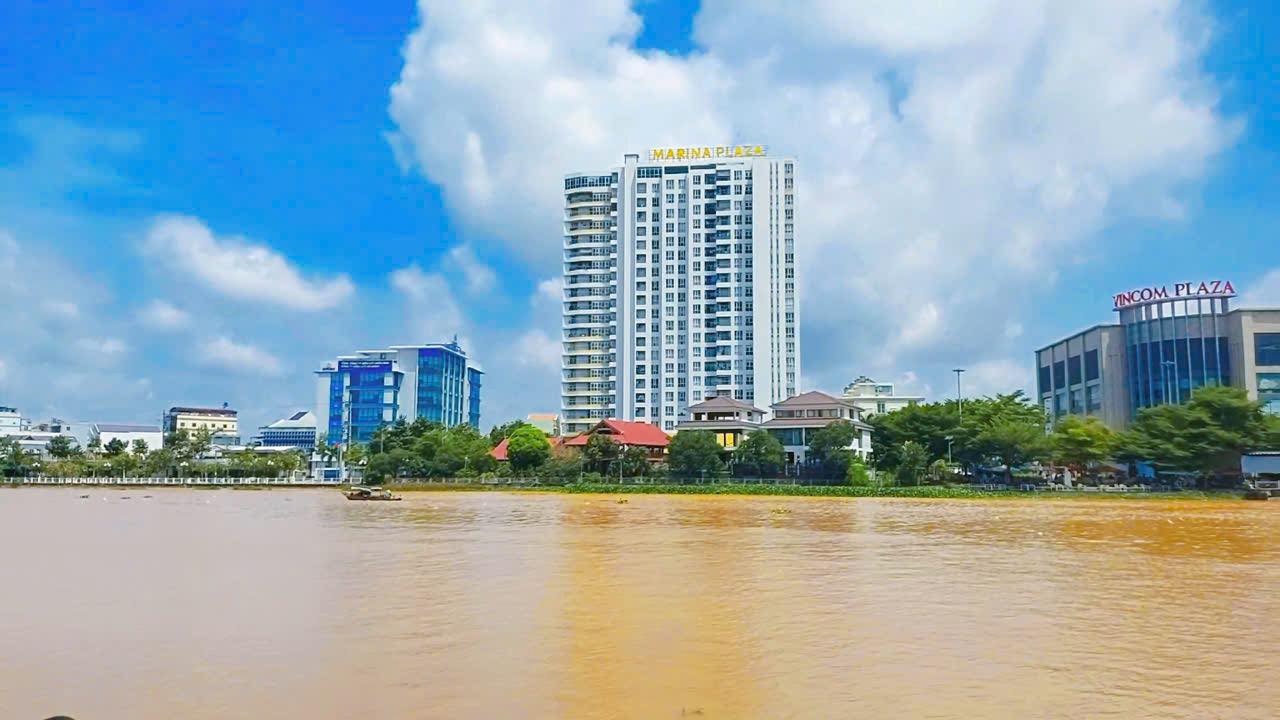 Căn hộ cho thuê Marina Plaza Long Xuyên 1PN giá 4 triệu - Sạch sẽ, an ninh