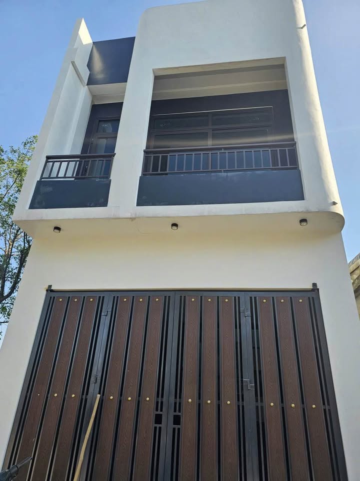 Nhà bán Khối 3 Nghi Phú 56.5m² giá 2.95 tỷ - Khu dân cư đông đúc!