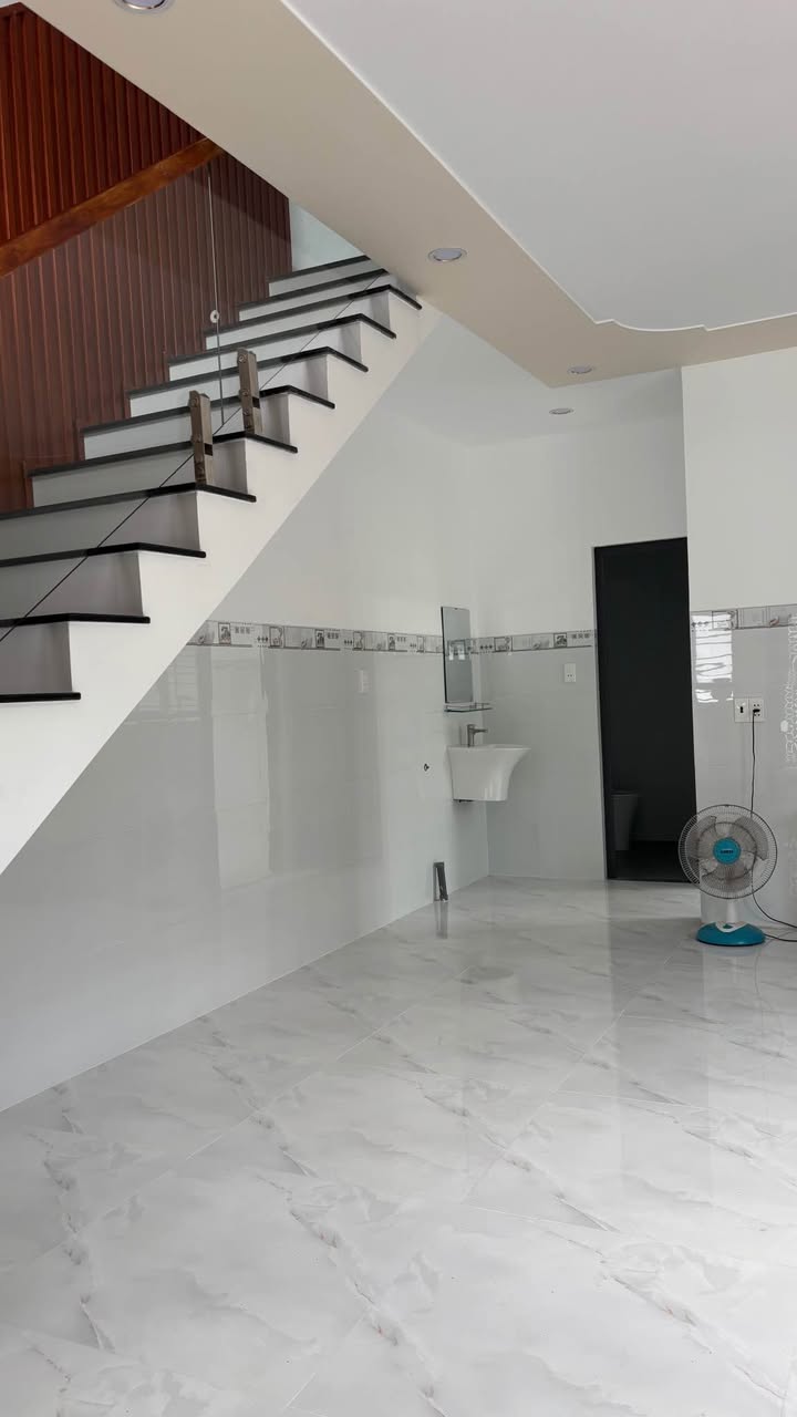 Nhà bán hẻm 907, Bùi Thiện Ngộ, Vũng Tàu 120m² - Giá chỉ 2.39 tỷ, thương lượng!