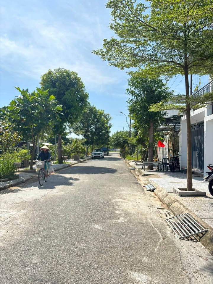 Đất nền Thủy Xuân 103m² giá 3.2 tỷ - Sổ hồng chính chủ, đối diện đường Đồng Khởi!