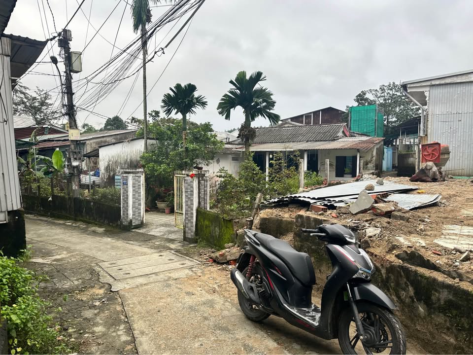 Đất kiệt Trần Phú, phường Thuận Hoá, 80m² giá 1 tỷ - Sẵn sàng xây dựng 3 tầng!