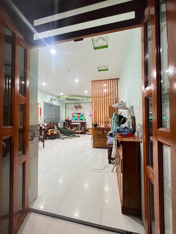 Nhà cho thuê KDC Hiệp Thành 2, Thủ Dầu Một 128m² - Mặt tiền kinh doanh tuyệt vời!