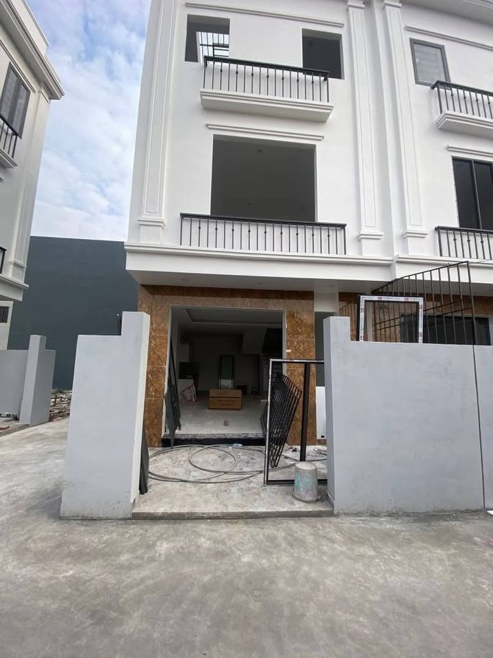 Nhà phố 3 tầng lô góc Bùi Viện, Hải Phòng 50m² - Giá chỉ hơn 1 tỷ!