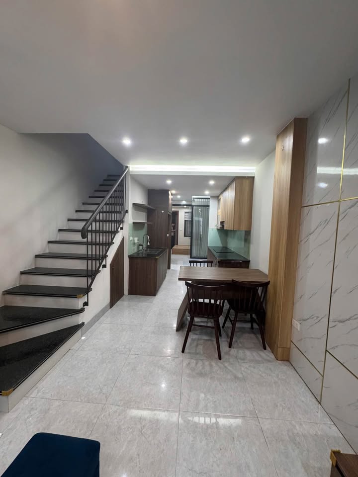 Nhà 2 tầng Nông Trang Việt Trì 68m² giá 3.1 tỷ - Thiết kế hiện đại, đầy đủ nội thất!