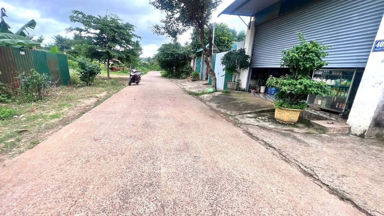 Đất thổ cư Ea Tam, Buôn Ma Thuột 121m² chỉ 1.35 tỷ - Sổ đỏ chính chủ!