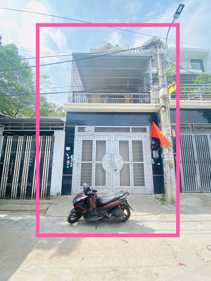 Nhà 3 tầng đường Hương Lộ 2 quận Bình Tân 100m² giá 8.1 tỷ - Khu dân trí cao!