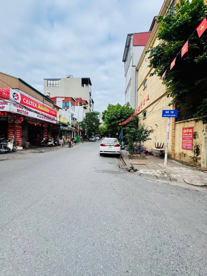 Nhà riêng Hoàng Mai 50m² giá 8.2 tỷ - Ô tô đỗ cửa, dân trí cao!