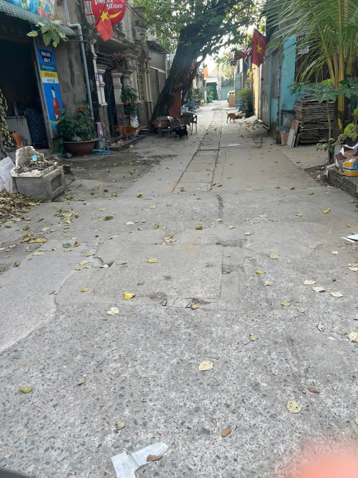 Nhà cấp bốn 75m² khu phố Đông Chiêu giá chỉ 2.45 tỷ - Sổ đỏ chính chủ!