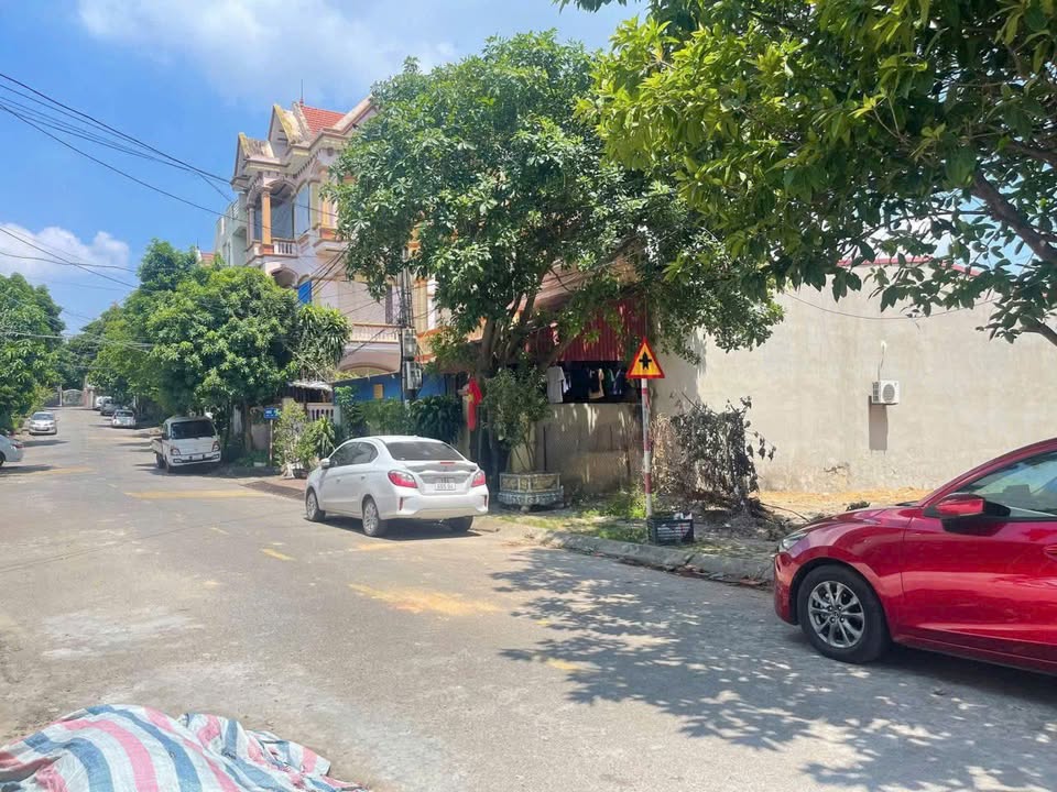 Đất nền mặt tiền đường Hàm Nghi, Việt Trì 87m² giá chỉ 4xx triệu - Cơ hội đầu tư sinh lời!