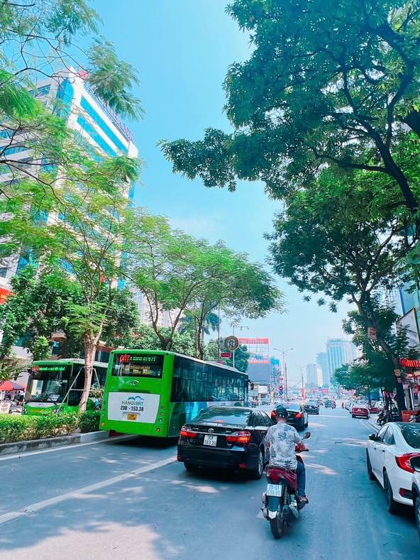 Nhà mặt phố Láng Hạ 35m² giá 20 tỷ - Đầu tư sinh lời ngay!