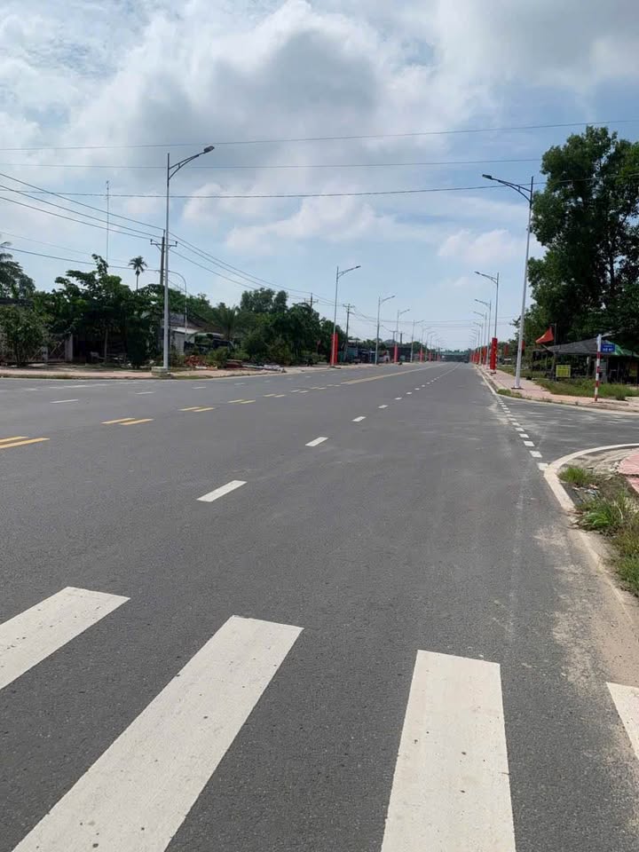 Đất mặt tiền Nguyễn Chí Thanh, Hòa Thành, 360m² - Cơ hội đầu tư sinh lời!