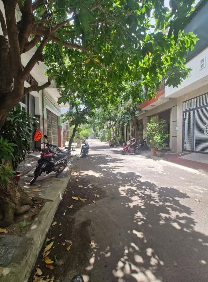 Nhà mặt tiền Nguyễn Đình Thụ, Quy Nhơn 86m² giá 9 tỷ - Vị trí đắc địa ngay sát biển!