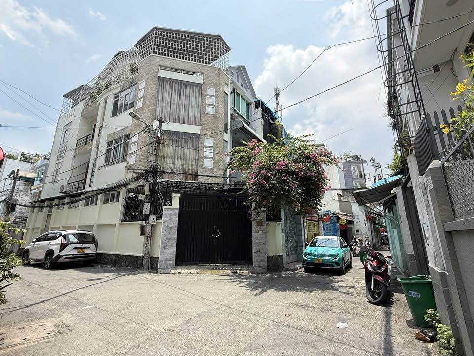 Nhà bán Hoàng Hoa Thám, Bình Thạnh 89m² giá 9 tỷ - Nhà đẹp, an ninh!