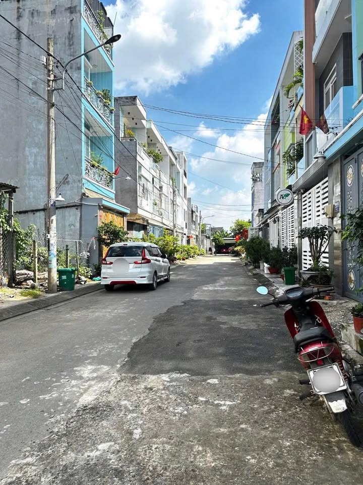 Đất nền đường Nguyễn Xiển, P.Long Thạnh Mỹ, Q9 - Giá chỉ 3.3 tỷ, Diện tích 50.4m²!