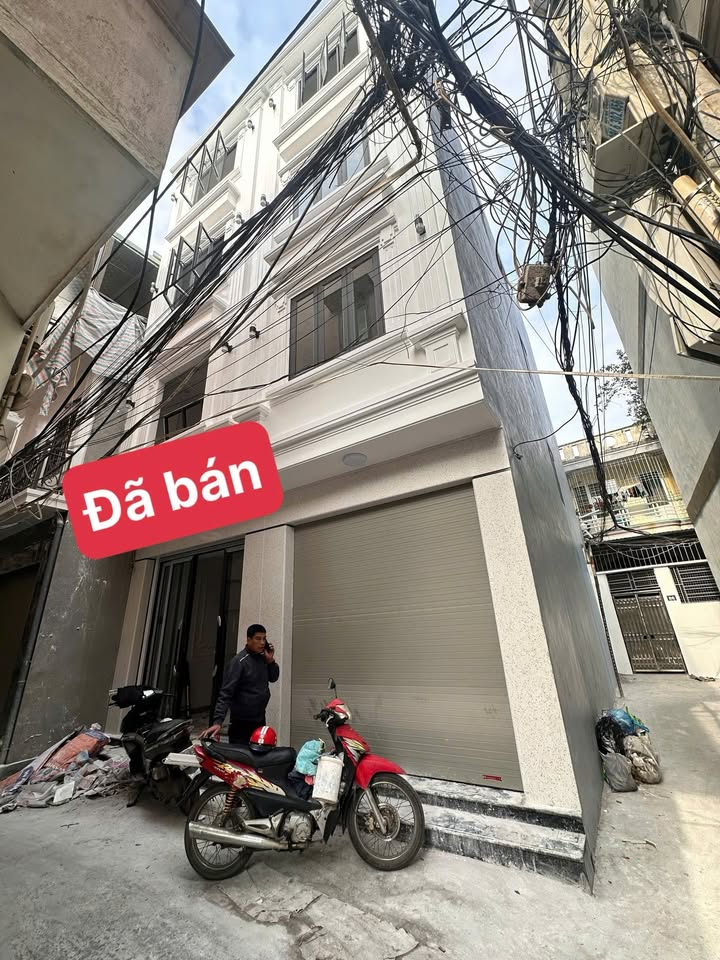 Nhà đẹp 4 tầng tại Đông Khê, Hải Phòng 43m² giá 3.9 tỷ - Sổ đỏ chính chủ!