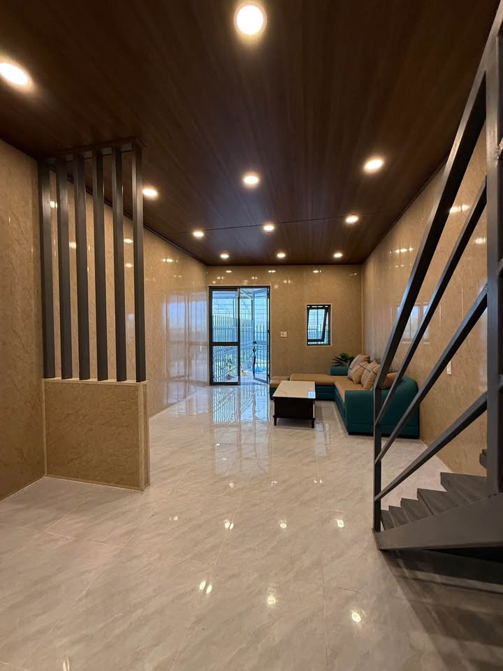 Nhà phố Phường 8 Đà Lạt 80m² giá 1.6 tỷ - Đường ô tô vào tận nhà!