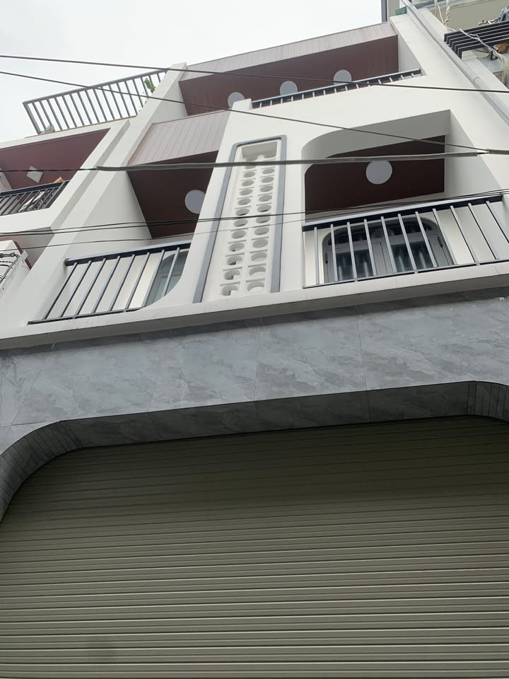 Nhà đẹp Trần Trọng Cung Quận 7 65.1m² giá 5.6 tỷ - Sang trọng, hiện đại!