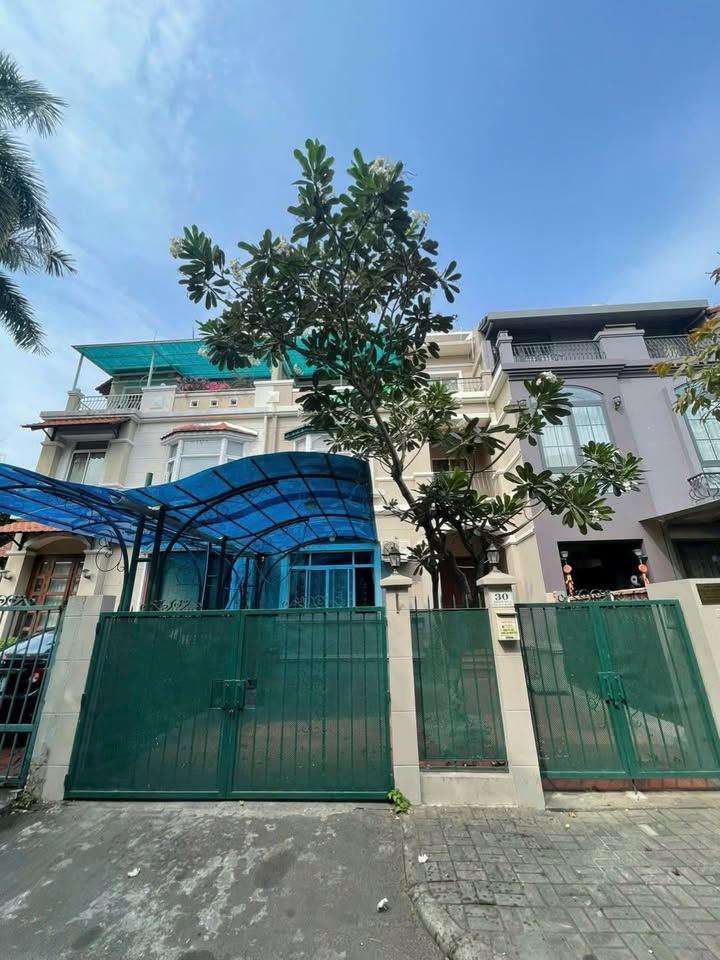 Cho thuê nhà phố Mỹ Thái 1A, quận 7, 126m² - Vị trí đắc địa, tiện ích đầy đủ!