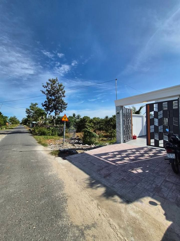 Nhà đẹp Trường An, P. Long Hoa, Tây Ninh 190m² giá 1.668 tỷ - Phù hợp cho gia đình và kinh doanh!