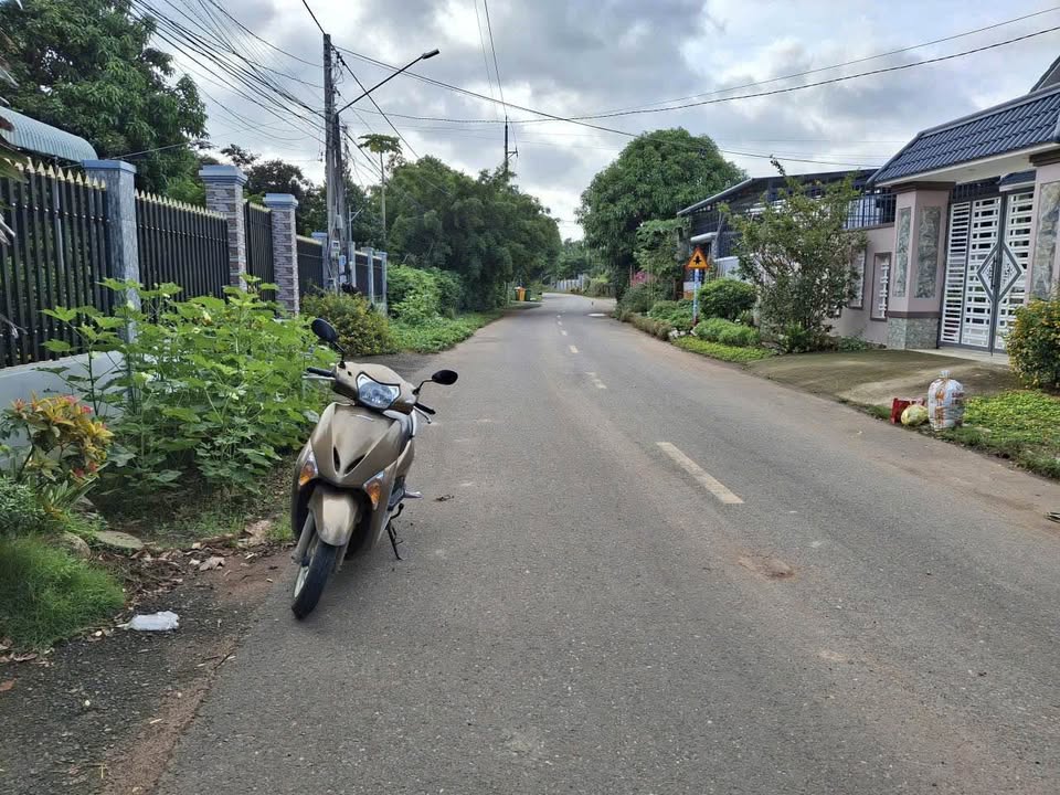 Nhà mặt tiền đường Số 8, phường Tam Long, 324m² giá 3.6 tỷ - Sẵn sàng vào ở ngay!