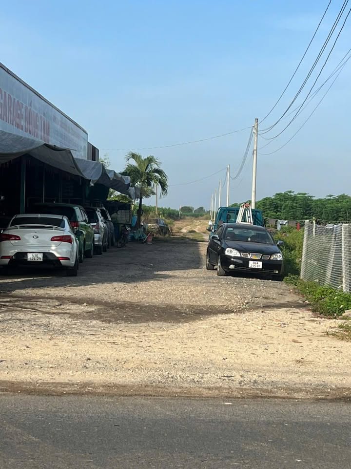 Đất nền Tóc Tiên, Phú Mỹ 605m² giá 1.25 tỷ - Sổ đỏ chính chủ, vị trí đẹp!