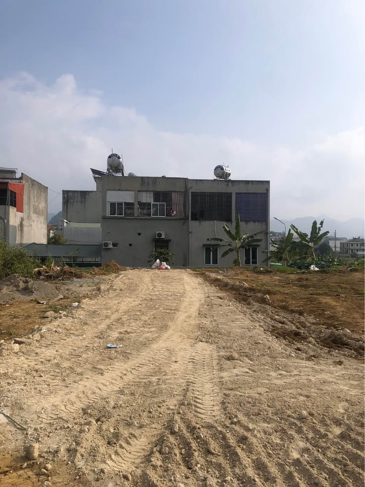 Đất nền phố Phùng Chí Kiên 132m² giá 950 triệu - Cơ hội đầu tư hấp dẫn!