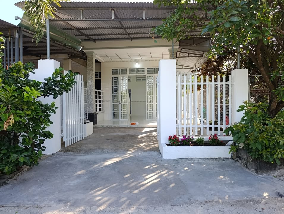 Nhà mới 156m² tại hẻm 22 Bời Lời, Tây Ninh - Sổ đỏ chính chủ, giá 1.4 tỷ!