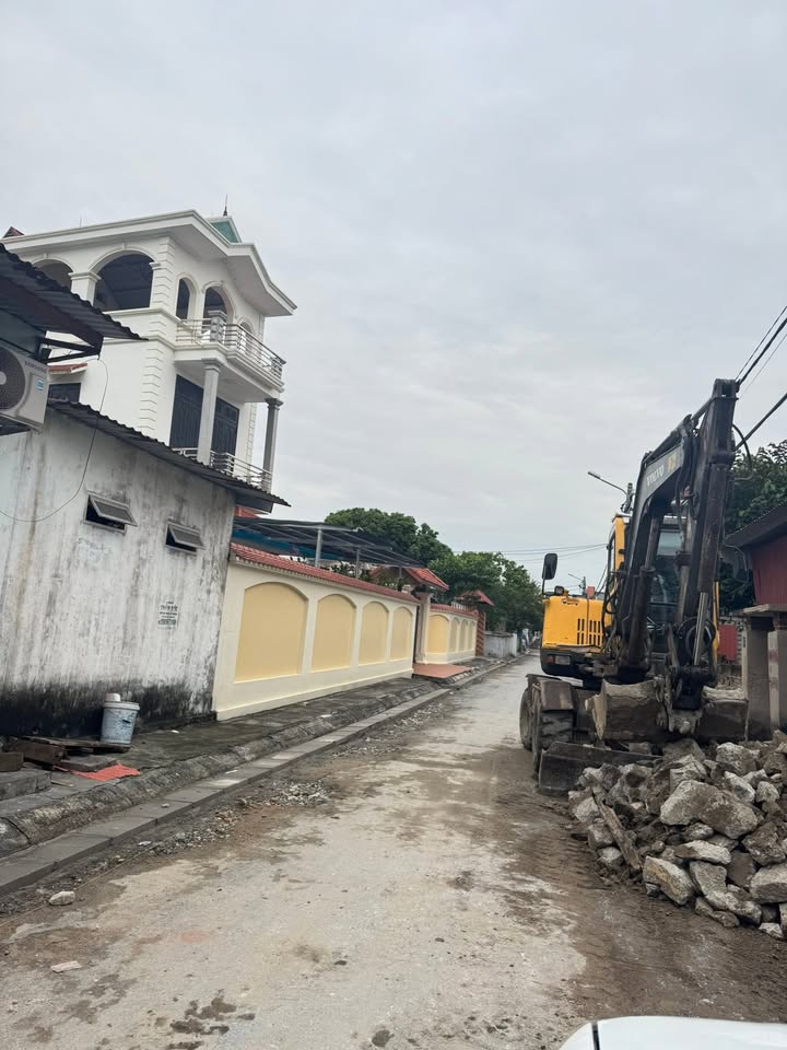 Đất nền Kiến An 104m² giá 1.85 tỷ - Hướng Tây thoáng mát!